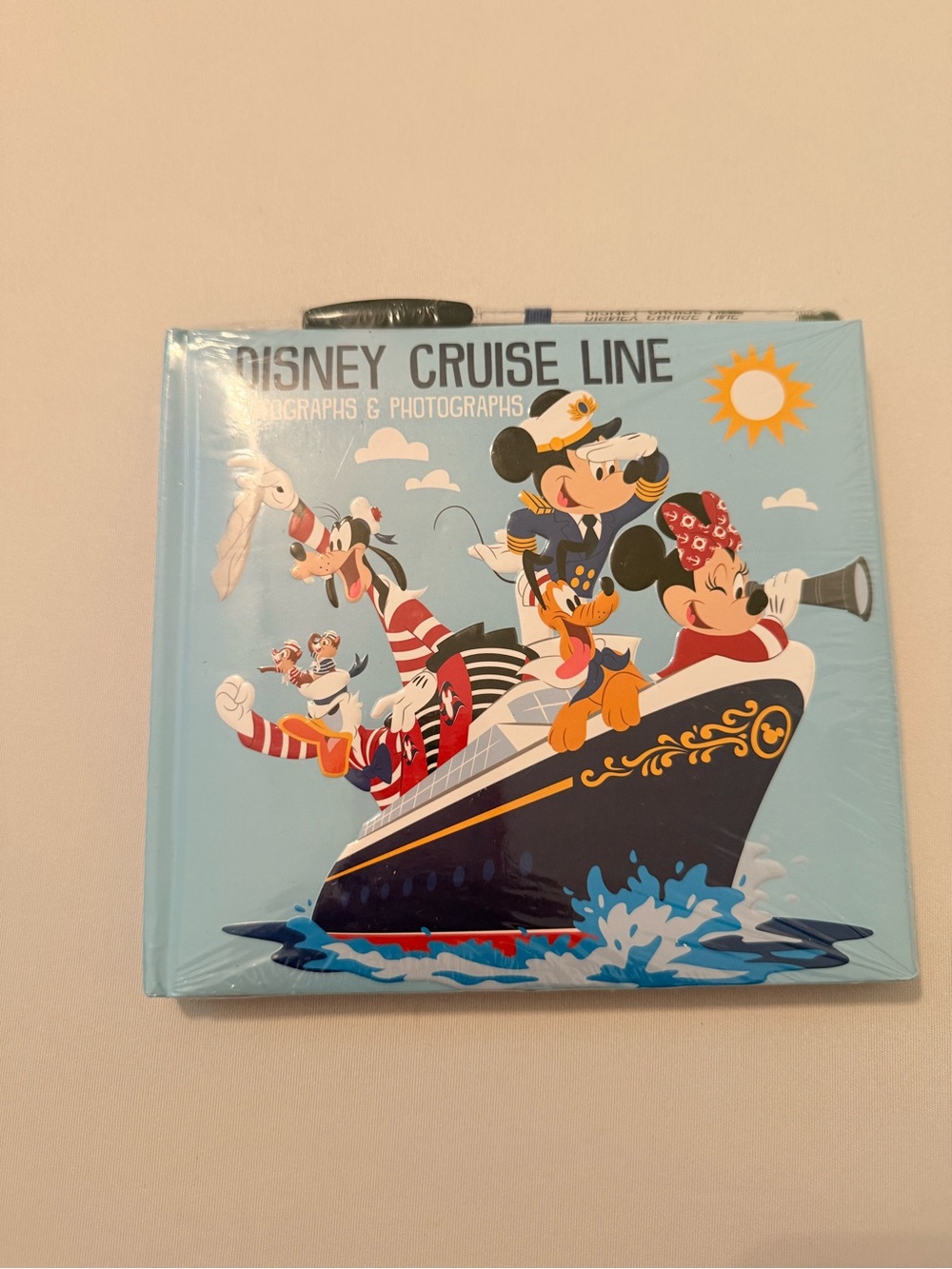 New in Wrapper Disney Cruise Lines Photo Album and Autograph Book in One!